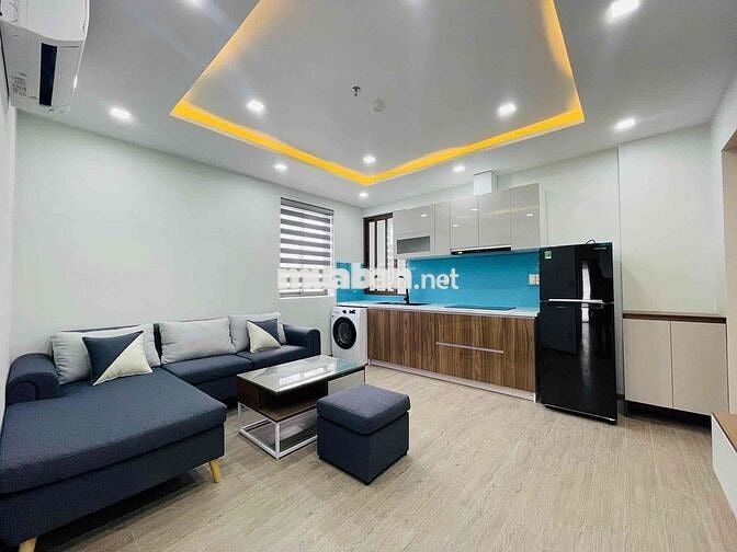 Cho thuê căn hộ 2 phòng ngủ ngay trung tâm thành phố