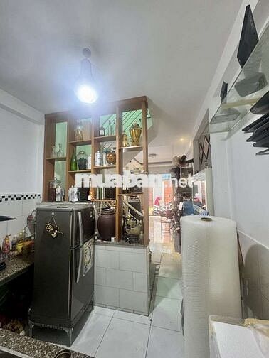 Xe Hơi Ngang Nhà, 2 Tầng, Gần BV 175, Công Viên Gia Định