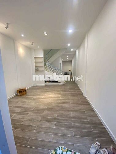 NHÀ MTKD HẺM XE HƠI -KẾ ECO GREEN - NGAG 4M - SỔ RIÊNG - 5 TỶ NHỈNH TL