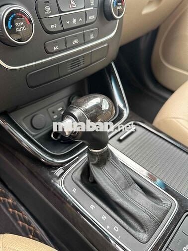 sorento full dầu 1 chủ mua mới odo 6v/km