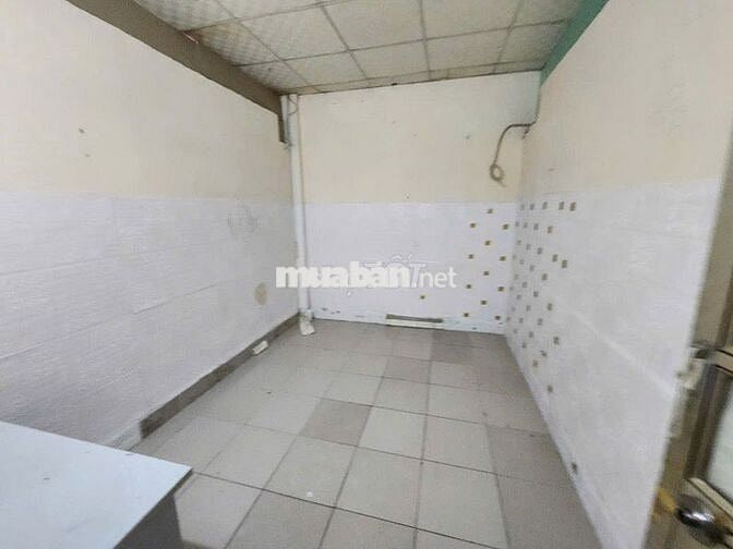 NHÀ TO 75M2 - 5*15 - NGAY UBND TÂN THUẬN - SỔ RIÊNG - 3PN - CHỈ 5Đ TL