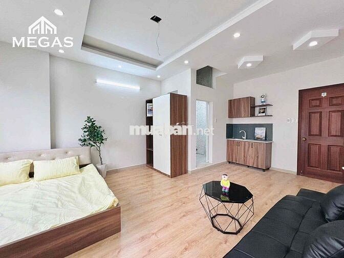 STUDIO BAN CÔNG - GIÁ SINH VIÊN - KO CHUNG CHỦ