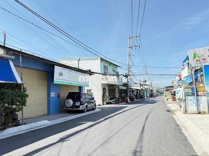 Nhà 3PN có PN trệt 1/ TL15 ngay Ngã Tư Ga giáp Gò Vấp gần chợ Cầu Đồng