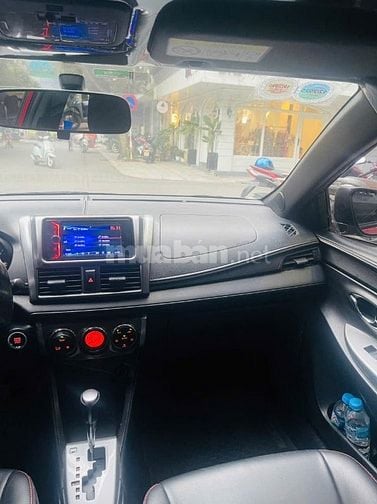 Chính chủ cần bán Toyota Yaris 2014 màu đỏ