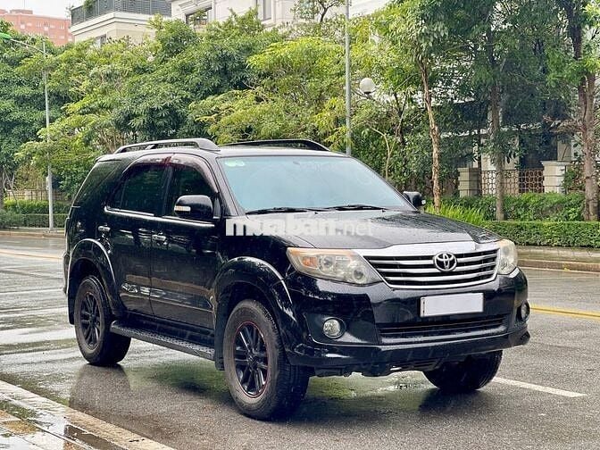 Toyota Fortuner 2014 2.7V 4x2 AT - 98000 km