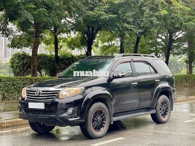 Toyota Fortuner 2014 2.7V 4x2 AT - 98000 km