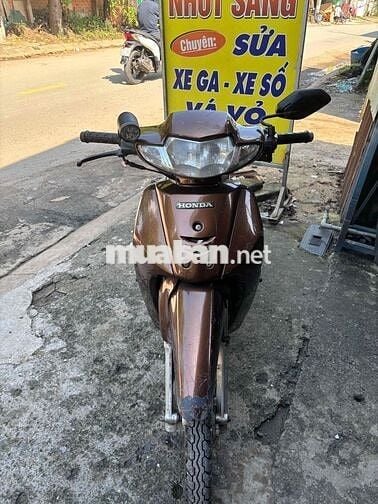 Nhà dư xe cần bán xe 9 chủ