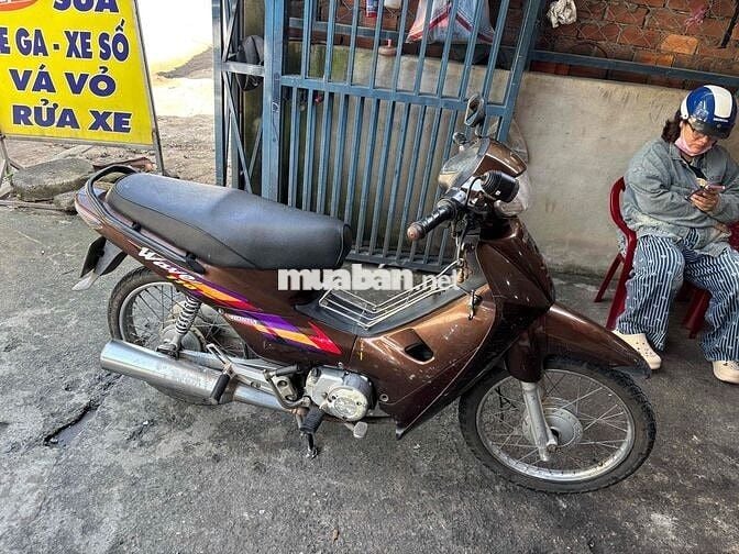 Nhà dư xe cần bán xe 9 chủ