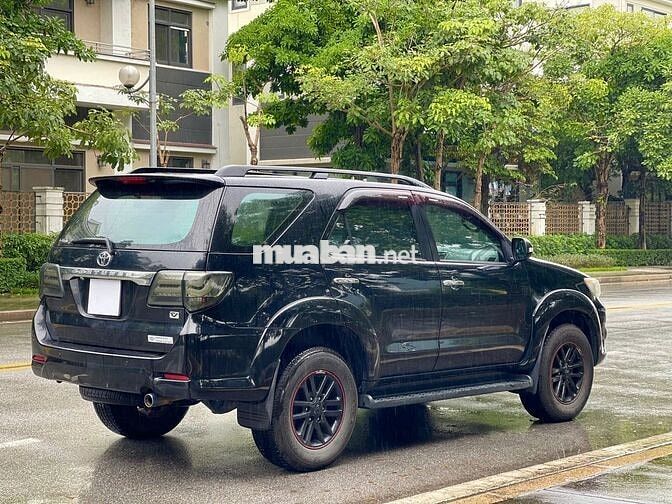 Toyota Fortuner 2014 2.7V 4x2 AT - 98000 km