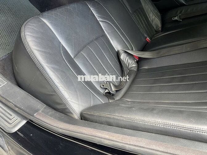 Hyundai Genesis 3.3 sedan 2012  -390 tr