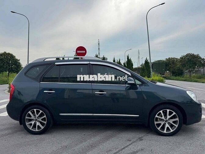 Kia Carens 2014 S 2.0 AT - 120000 km