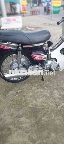 Xe honda supperim bs 83