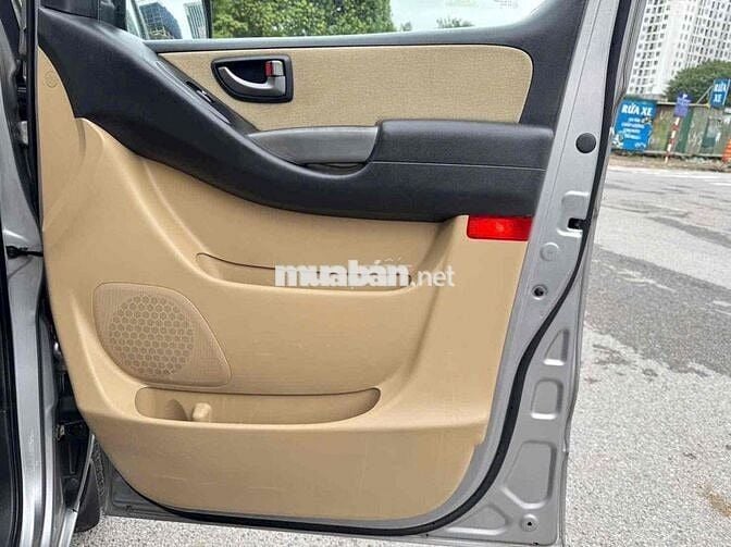 Bán xe Hyundai Grand Starex 9 chỗ số tự động 2017