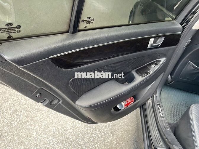 Hyundai Genesis 3.3 sedan 2012  -390 tr