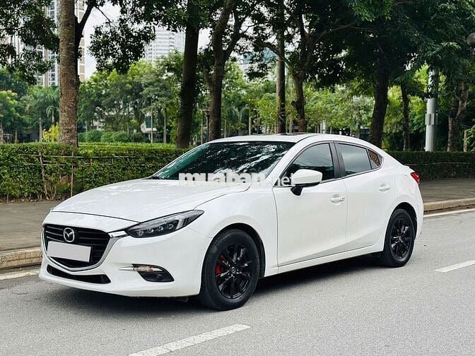 Mazda 3 2019 1.5L Luxury - 72000 km
