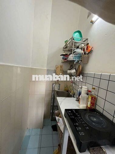 Phòng có gác full nội thất cửa sổ trời gần HIU UEF HUTECH 5p đi qua Q1