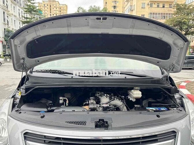 Bán xe Hyundai Grand Starex 9 chỗ số tự động 2017