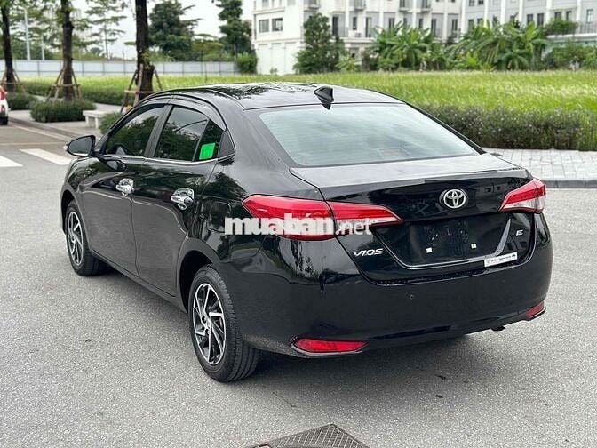 Xe Toyota Vios E 2022 MT Đen Odo 69000km