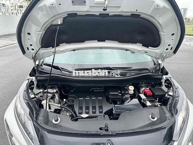 Xe 7 Chỗ Xpander 1.5 sx 2013 AT Premium