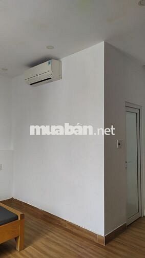 Còn 1 phòng 30m2 giá 3,5tr/tháng đường Sơn Thủy Đông 3