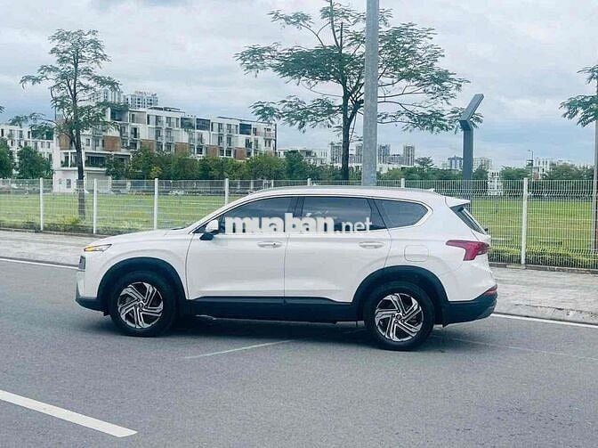 Hyundai Santafe 2024 2.2 tiêu chuẩn 2,3 vạn km!