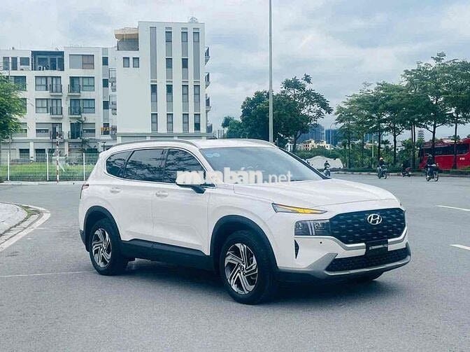 Hyundai Santafe 2024 2.2 tiêu chuẩn 2,3 vạn km!
