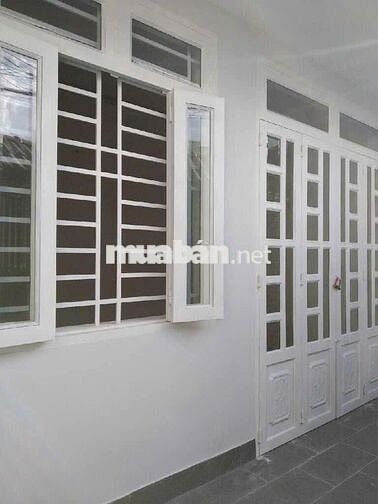 Nhà C4 Đường số 6, Linh Tây, TĐ, Ô TÔ ĐẬU SÁT BÊN, NHÀ MỚI