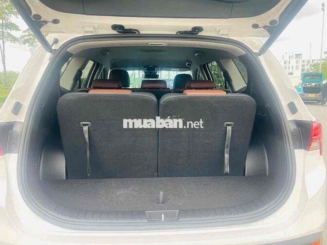 Hyundai Santafe 2024 2.2 tiêu chuẩn 2,3 vạn km!