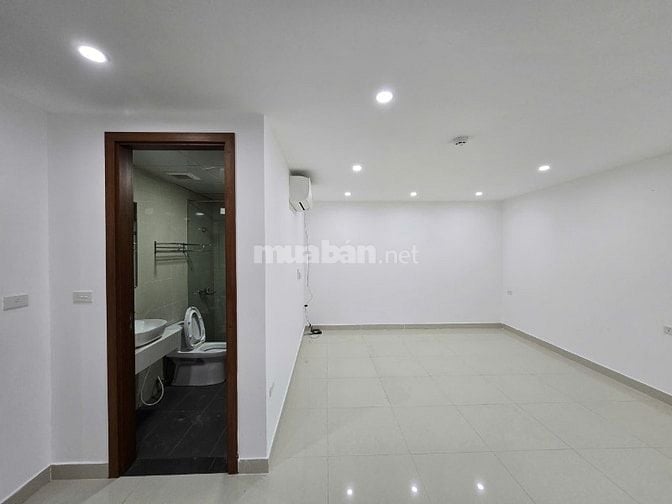 Cho thuê làm văn phòng 1 sàn tại toà nhà 89 Ngô Gia Tự, P. Việt Hưng