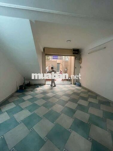 Cho thuê nhà 5,5×20 Cộng Hòa- Hầm 2 Lầu ST giá 28tr