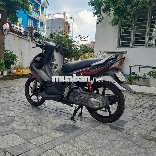 Xe novo giấy tờ đầy đủ