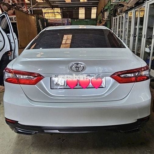 Toyota Camry 2023 2.0G - 19400 km