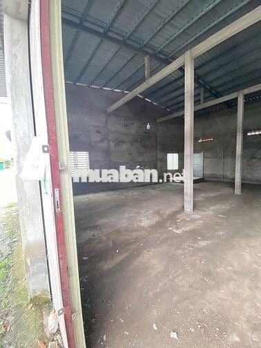 Nền nhà sổ đỏ 132m2 (Diện tích sử dụng sẽ nhiều hơn)