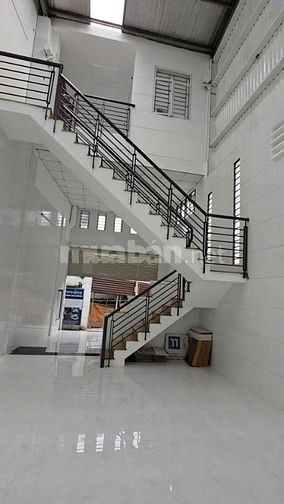 Bán nhà mặt tiền 550m², Đường Trường Chinh, P.Đông Hưng Thuận 