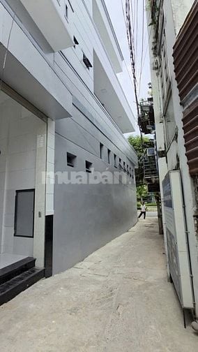Bán nhà mặt tiền 550m², Đường Trường Chinh, P.Đông Hưng Thuận 