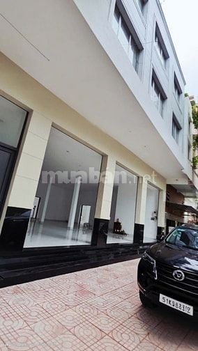 Bán nhà mặt tiền 550m², Đường Trường Chinh, P.Đông Hưng Thuận 