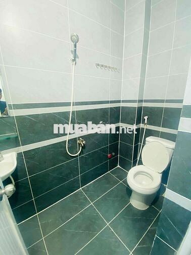 🎁cho thuê nhà 1/ Dương Quảng Hàm P5 Gò Vấp 4m❌10m 2pn 2wc