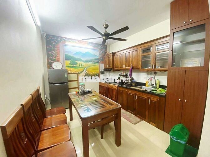 Cho thuê nhà ngọc thụy long biên 4p ngủ giá 9 triệu Điện nước giá dân