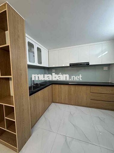 BÁN NHÀ NỞ HẬU HOÀNG DIỆU F10 PHÚ NHUẬN