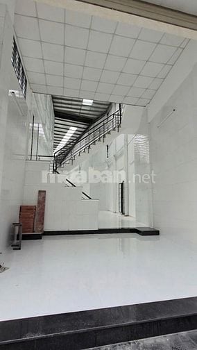 Bán nhà mặt tiền 550m², Đường Trường Chinh, P.Đông Hưng Thuận 