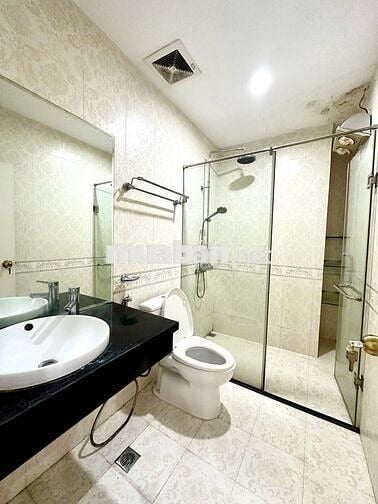 Bán căn hộ 89 Phùng Hưng, Hà Đông, 72m2, 2 ngủ, 2 vệ sinh, giá tốt