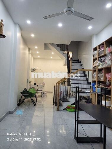 💫Cho thuê nhà 1trệt 1lầu 2pn 2wc 1bếp Fun nội.thất