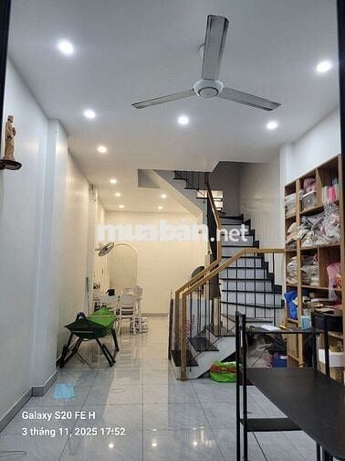 💫Cho thuê nhà 1trệt 1lầu 2pn 2wc 1bếp Fun nội.thất