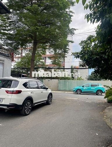 Tòa Căn Hộ Dịch Vụ 7 Tầng 19x33(540m2) Dương Quảng Hàm Thu Nhập 700tr