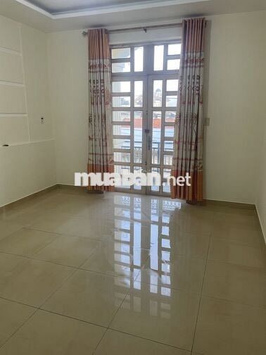 Cho thuê phòng 20m2 gần trường Đại học Luật TP.HCM