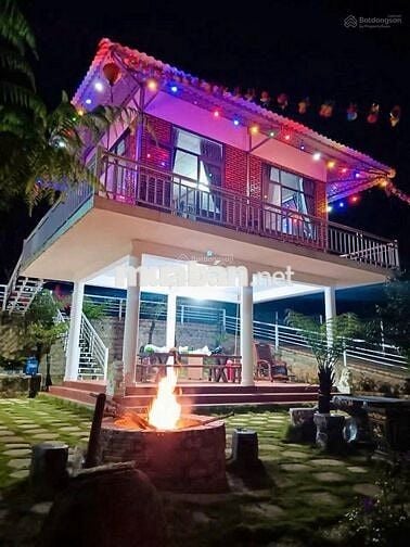 Bán nhanh lô đất view hồ 23x82,3m 1893m2 giá 500triệu sẵn nhà homestay