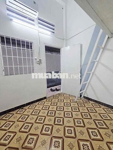 Bình Hoà- Thuận An 25m2 giá 1.8 tr có gác, có máy lạnh