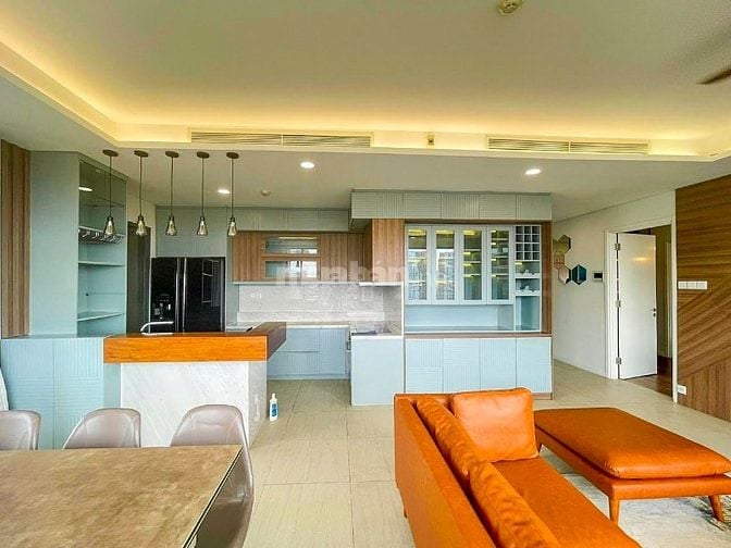 Căn hộ bán hoặc cho thuê tại Diamond Island tầng cao view đẹp 116m2