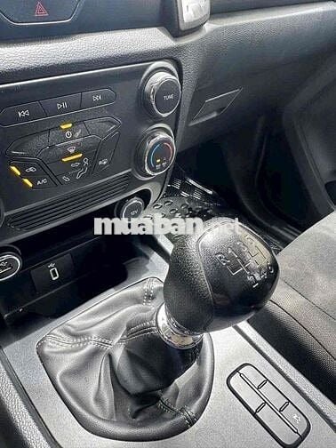 Ford Ranger XLS 2020. TRẢ TRƯỚC 200 TRIỆU NHẬN XE