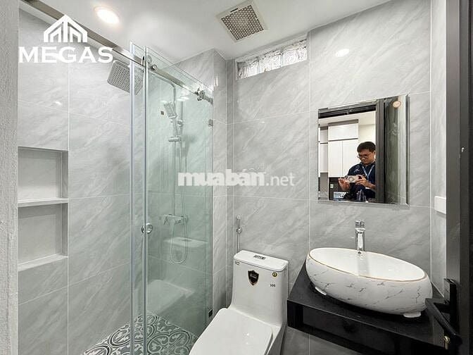 CHO THUÊ STUDIO BAN  CÔNG FULL NỘI THẤT NGAY VÕ CHÍ CÔNG, TÂY HỒ